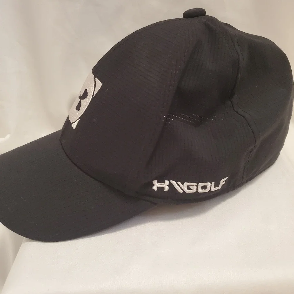 Under Armour Golf Youth Hat Black S/M Perforated Performance Baseball Cap